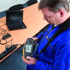 Fluke 1662 Çok Fonksiyonlu Elektrik Test Cihazı